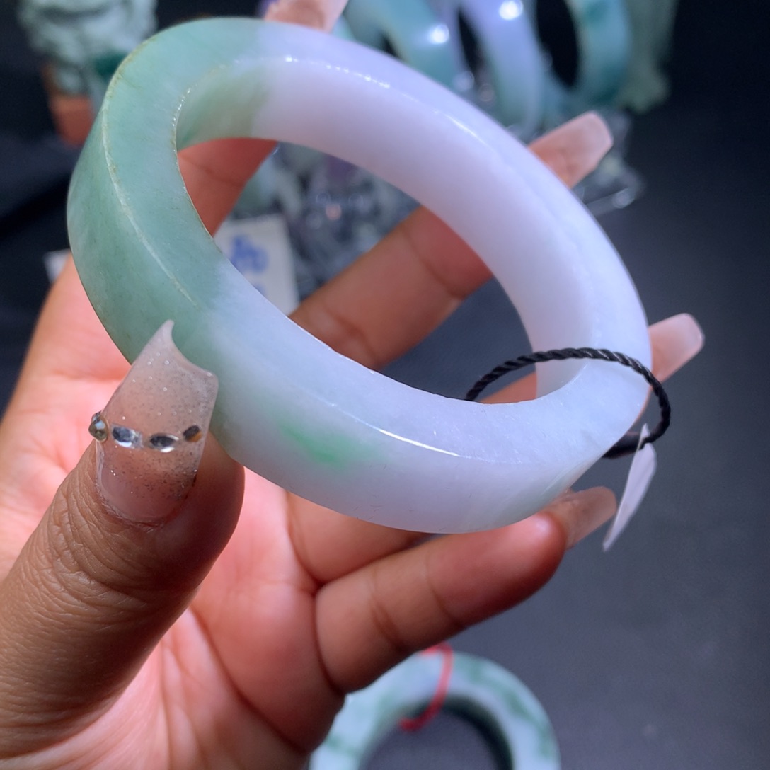 定制翡翠正未镶嵌