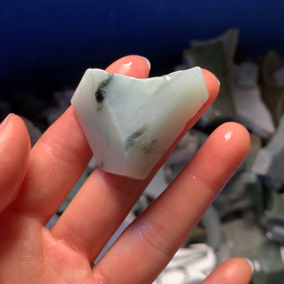 翡翠裸石翡翠边角料