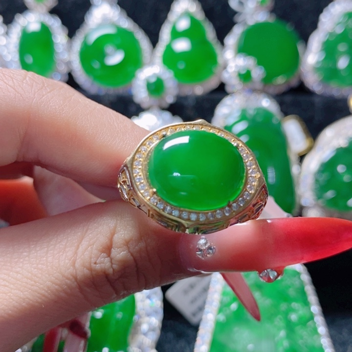 翡翠颈饰银S925镶嵌