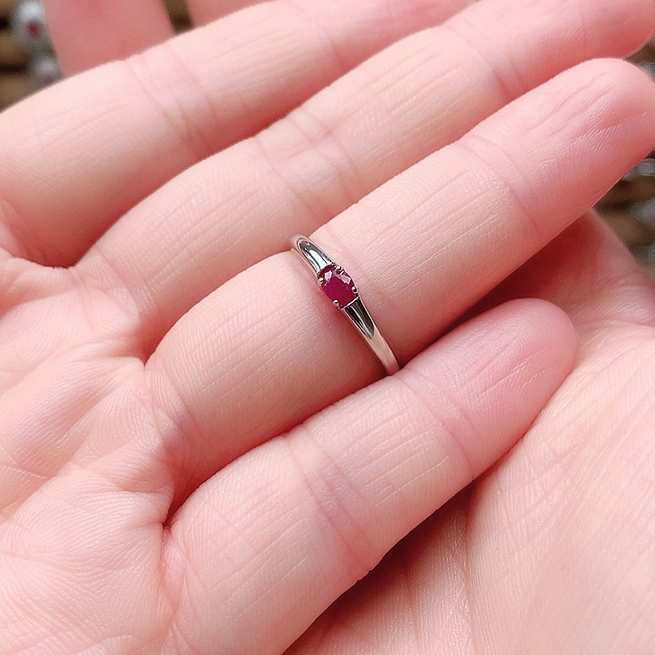 银S925镶嵌红宝石戒指