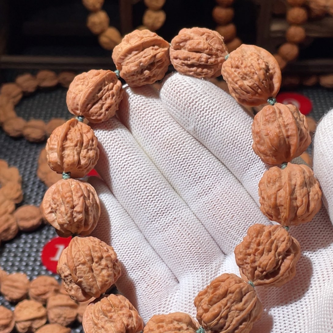 手串文玩核桃嵩山蛤蟆头原皮矮桩异形