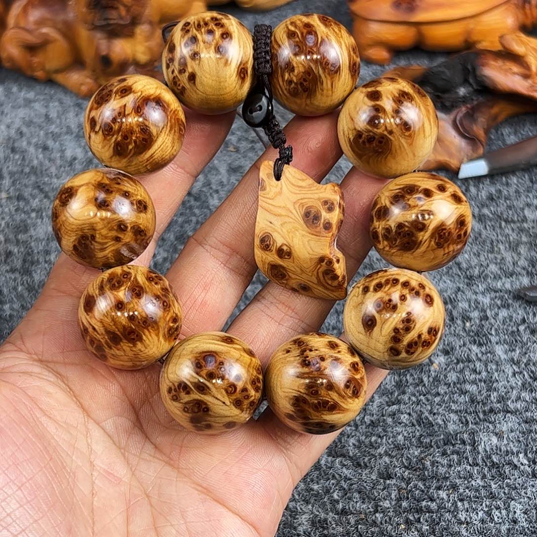 柏木馒*熊太行崖柏精品
