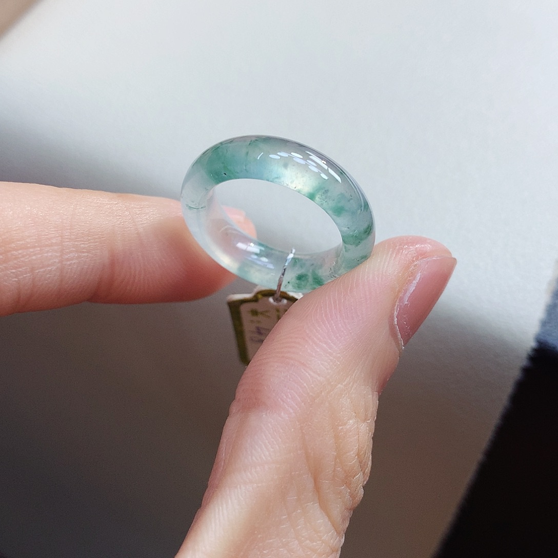 翡翠戒指未镶嵌9号
