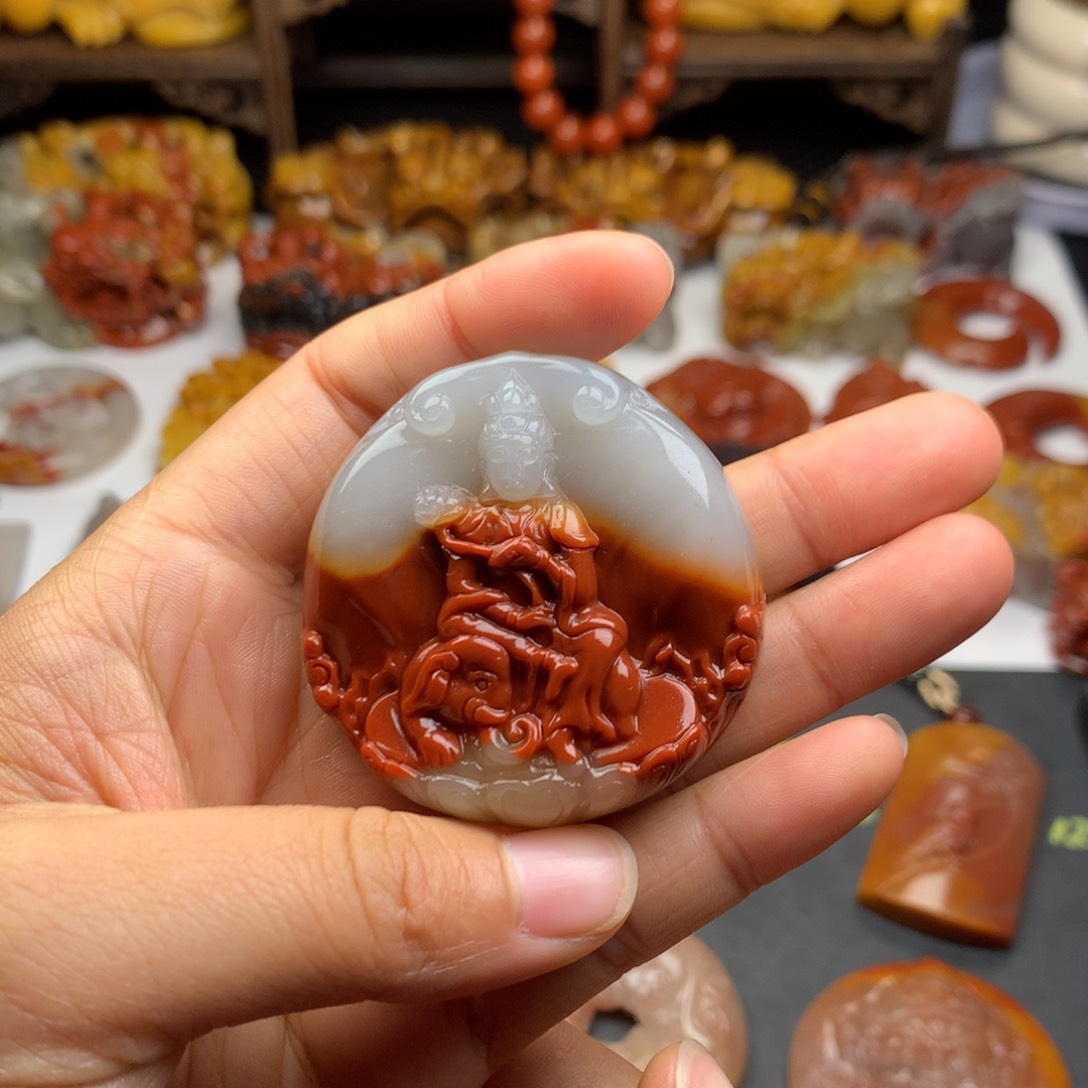 石英质玉（黄龙玉）挂件未镶嵌