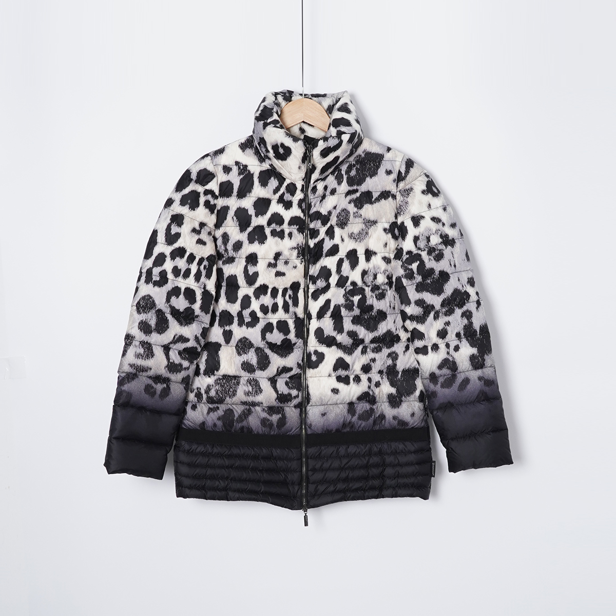 99新 MONCLER 羽绒/YF0186/蒙口羽绒服休闲冬季外套/1码时尚