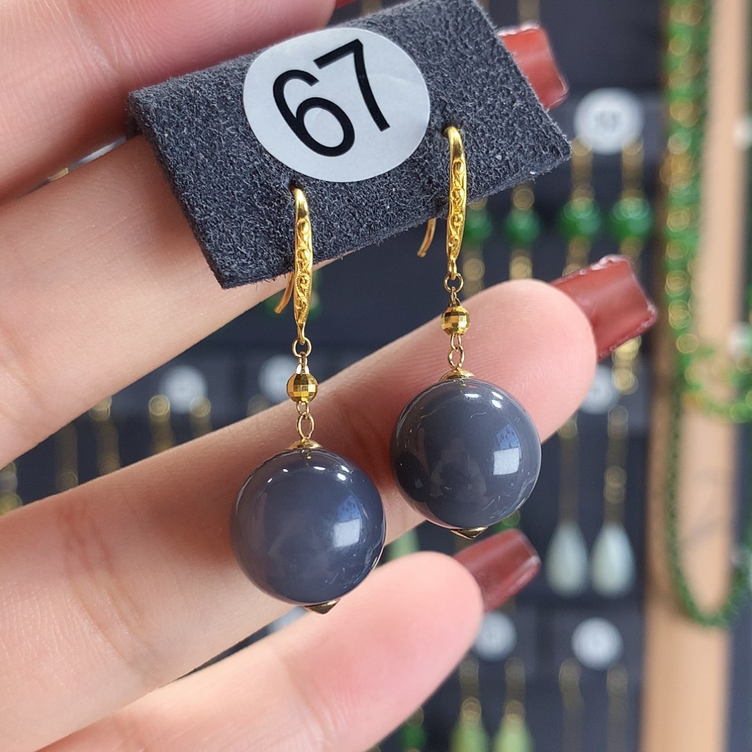 和田玉耳饰18K金镶嵌67