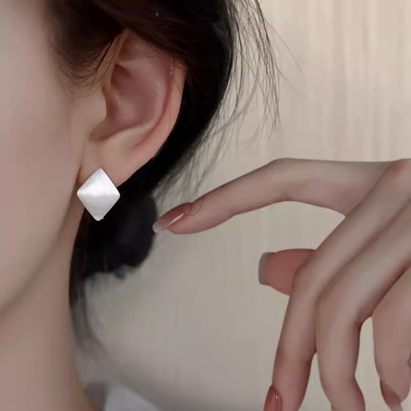 足银耳饰 999足银耳饰方块气质菱形女设计感耳扣冷淡风纯银耳环