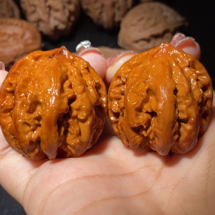 文玩核桃把件东北楸子小雪212