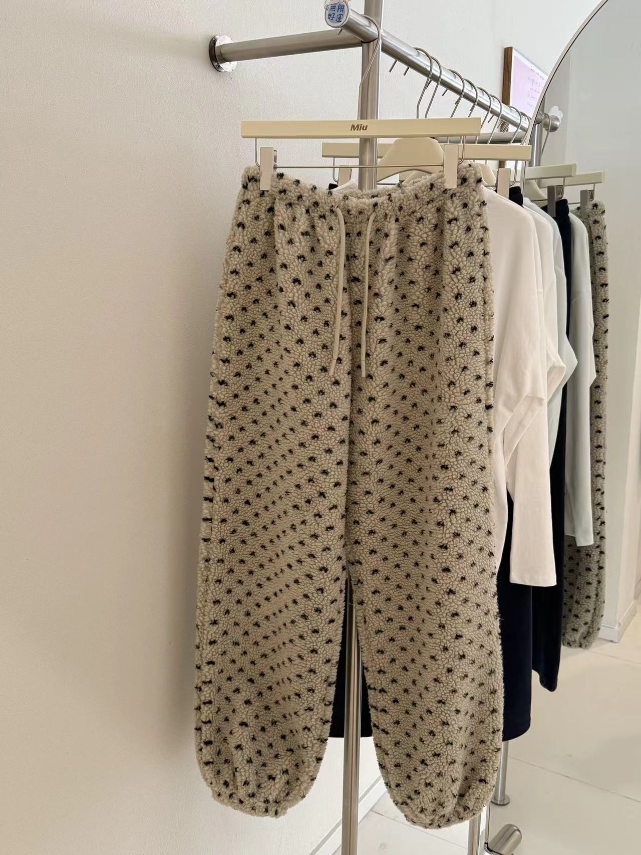 YUEN【毛绒波点裤】新款加绒加厚保暖毛绒波点长裤