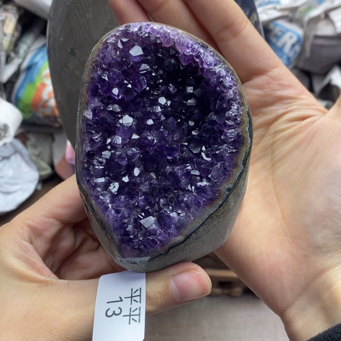 未镶嵌水晶大型摆件（非配饰）