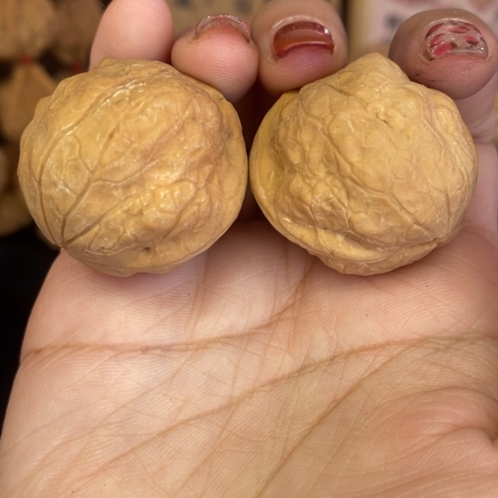 文玩核桃吊坠17铁鹦鹉有沙眼不退不换