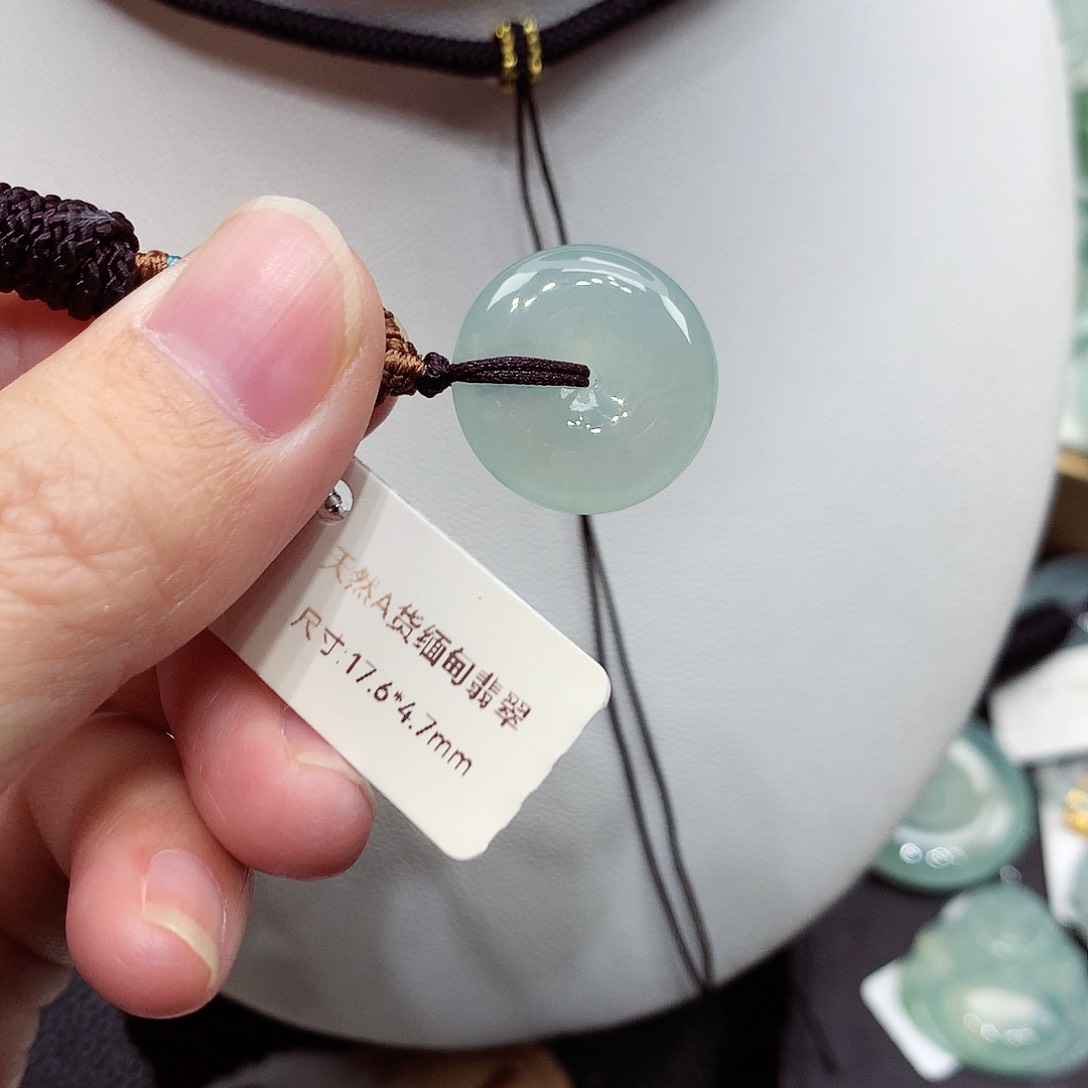 颈饰未镶嵌翡翠编号3，17.6/4.7