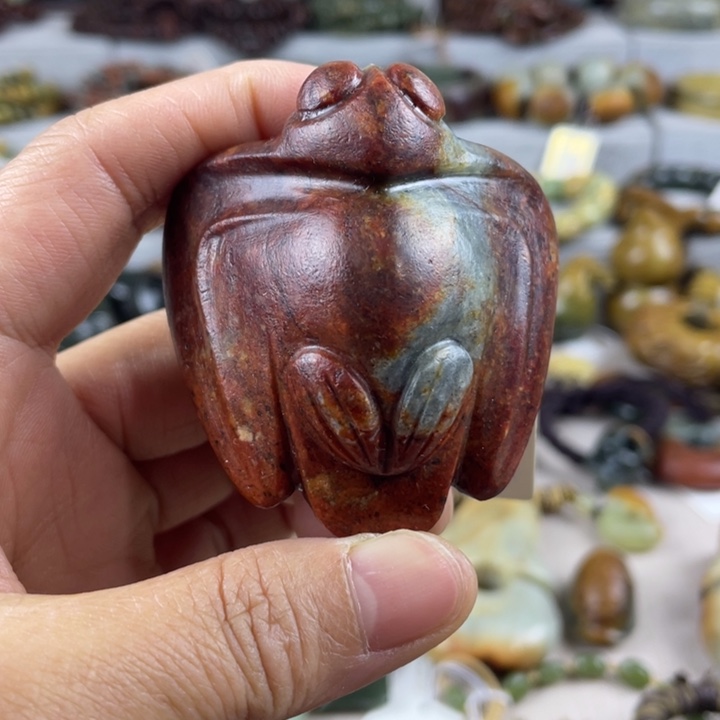 岫岩河磨玉（透闪石质玉）未镶嵌珠宝奇石