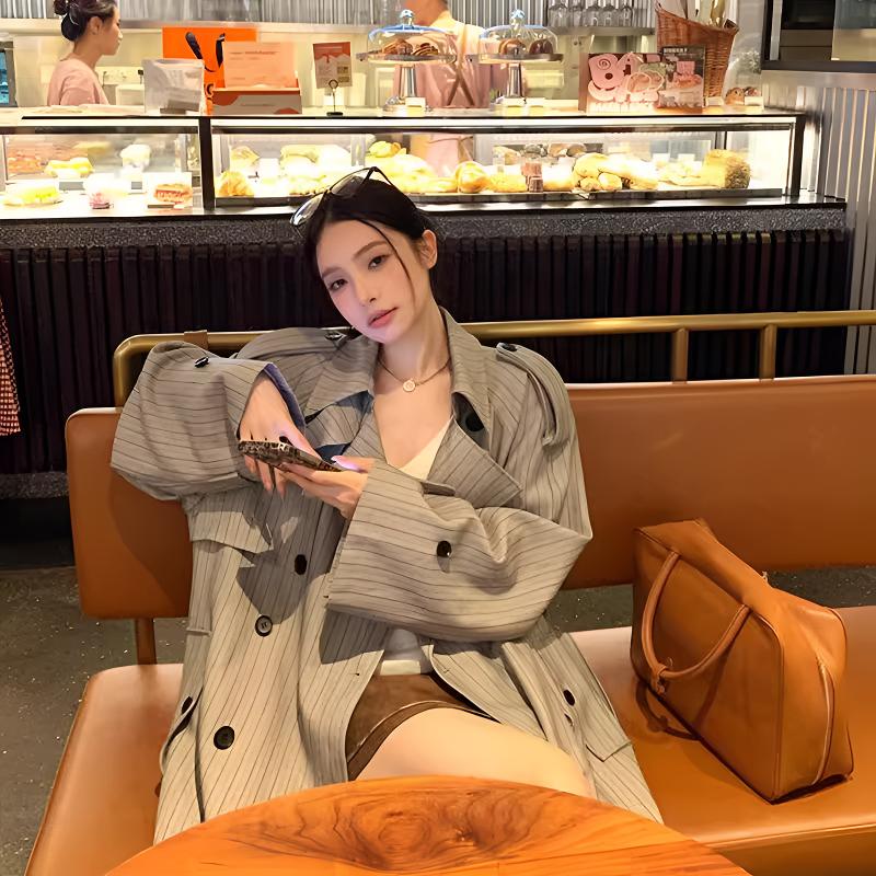 双排扣条纹风衣外套女2025春季宽松高级感重工系带廓形中长款大衣