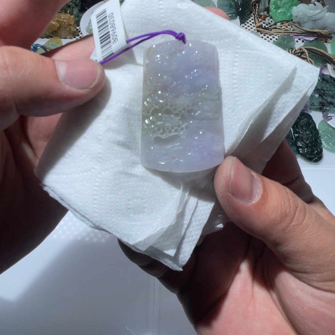 翡翠颈饰未镶嵌天然