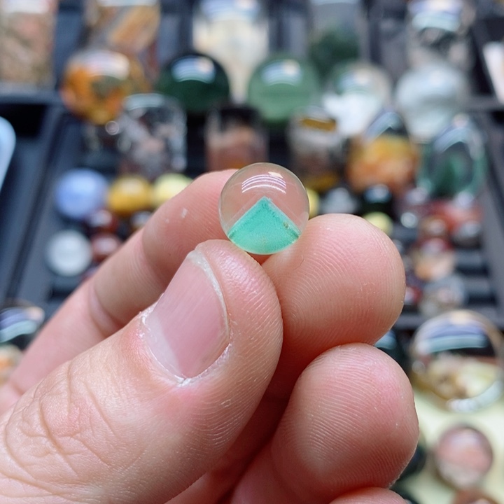 【闪购商品】水晶水晶裸石未镶嵌l****狗