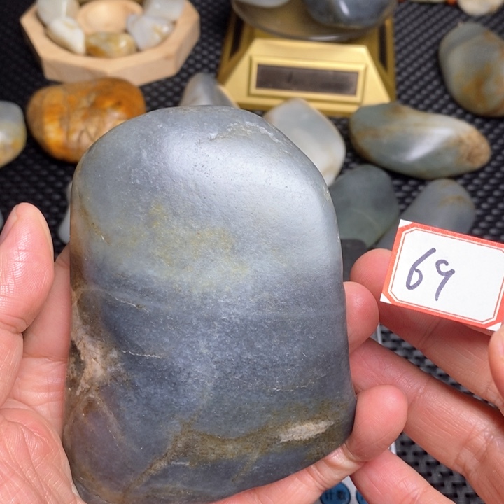 未镶嵌和田玉把件春****牛69