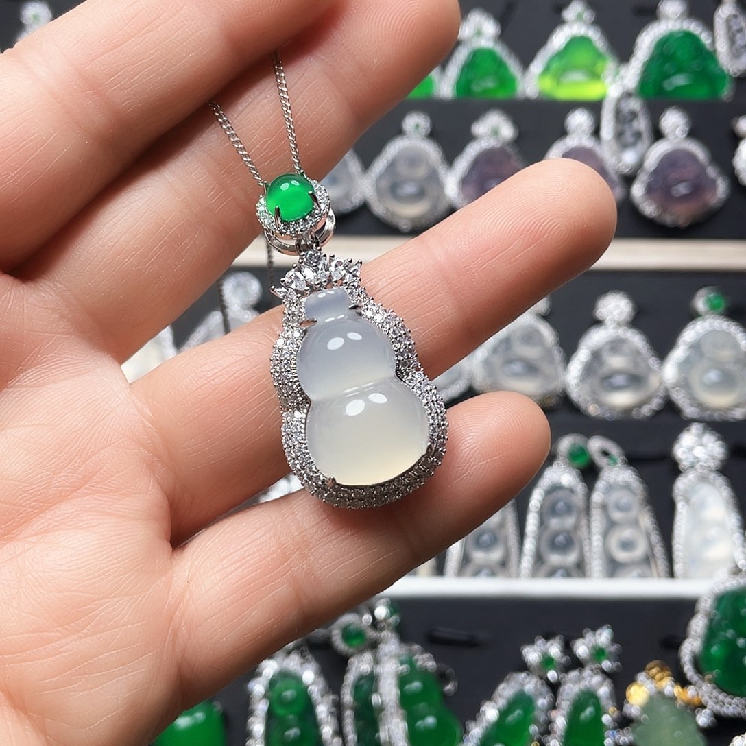 玛瑙/玉髓颈饰合金