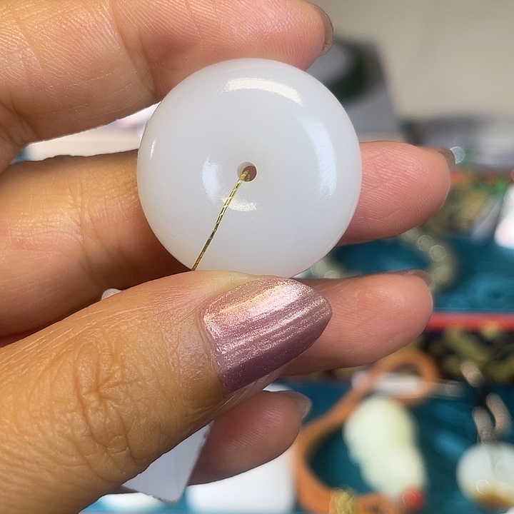 颈饰未镶嵌和田玉