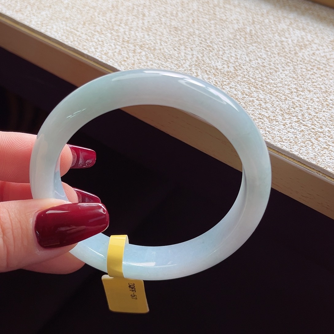 翡翠未镶嵌手镯手镯