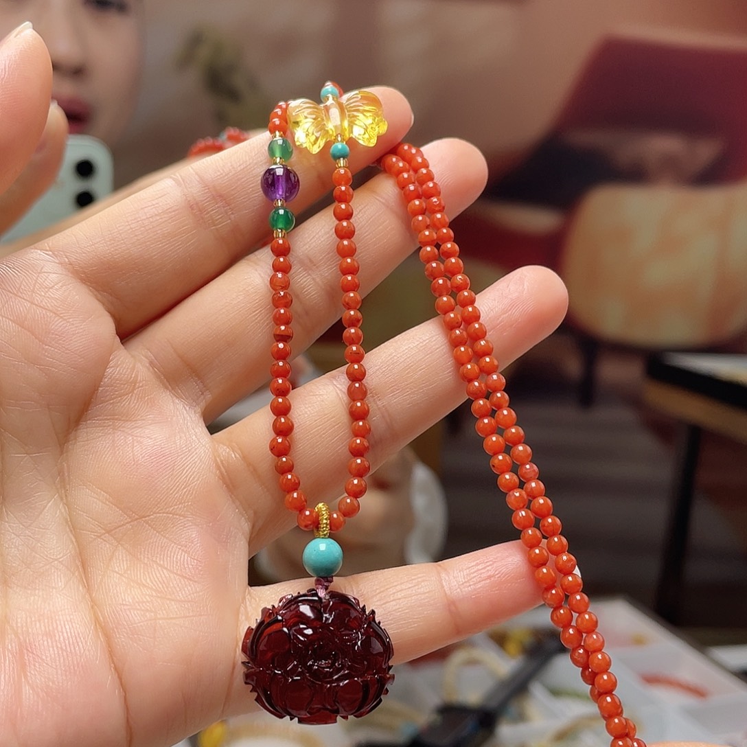 琥珀未镶嵌裸石吊坠