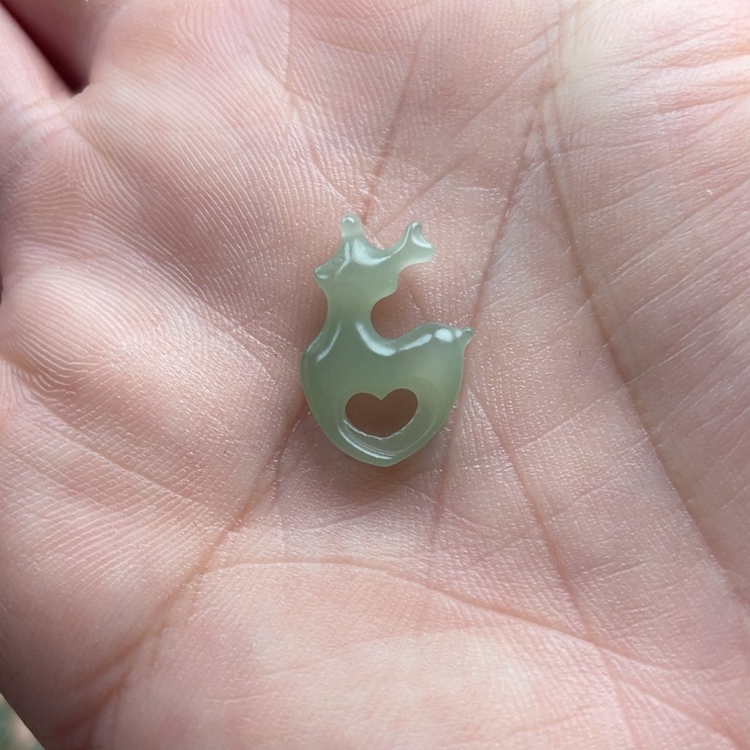 【闪购商品】和田玉颈饰未镶嵌巧*滋