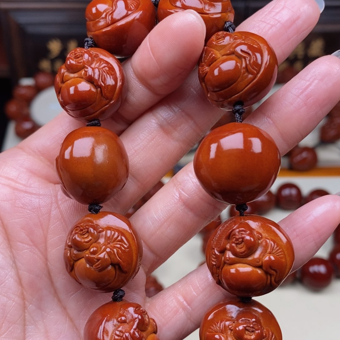 橄榄核吊坠龍*弥勒，