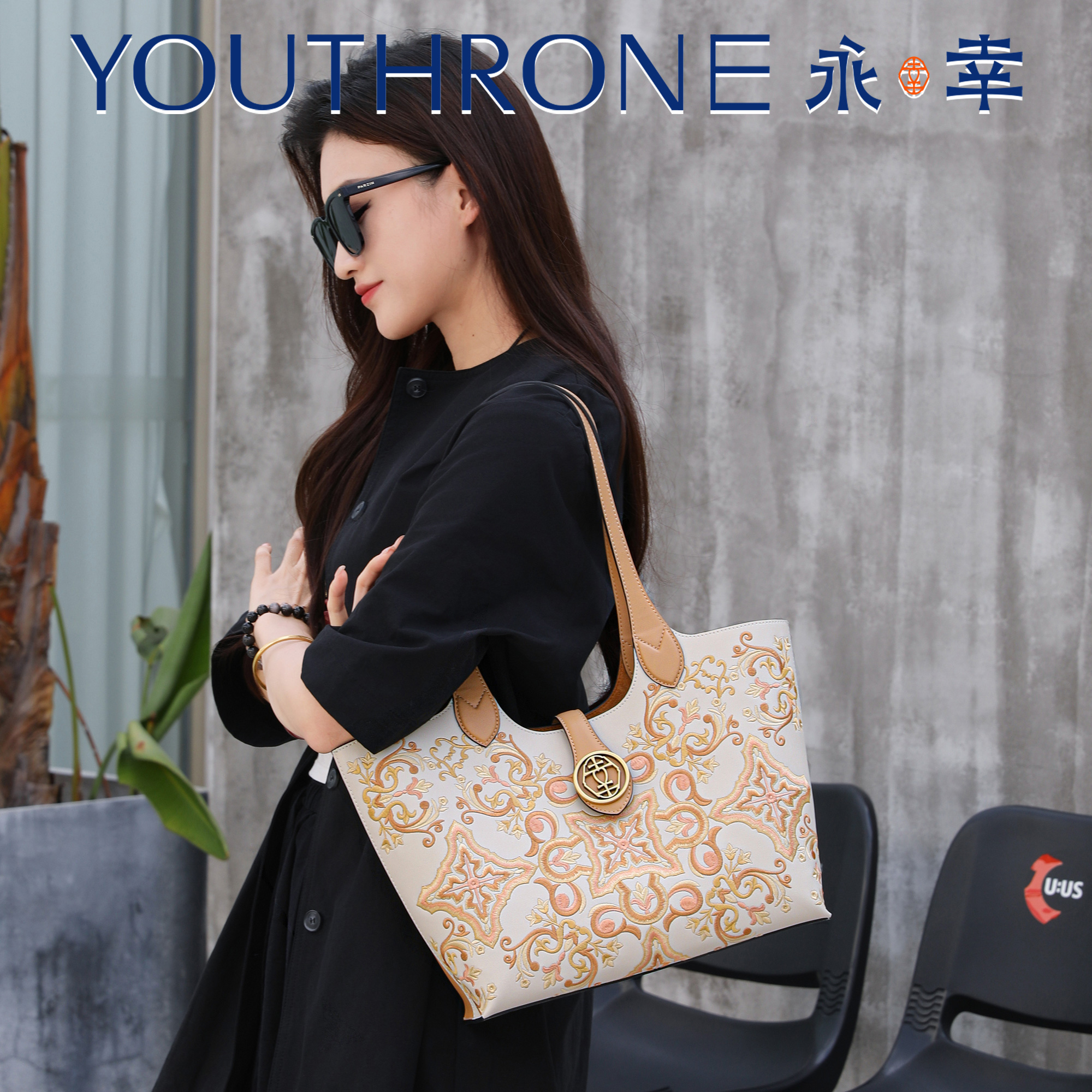 永幸设计师款琥珀流光大款新中式刺绣包包圣诞送礼单肩斜跨包包