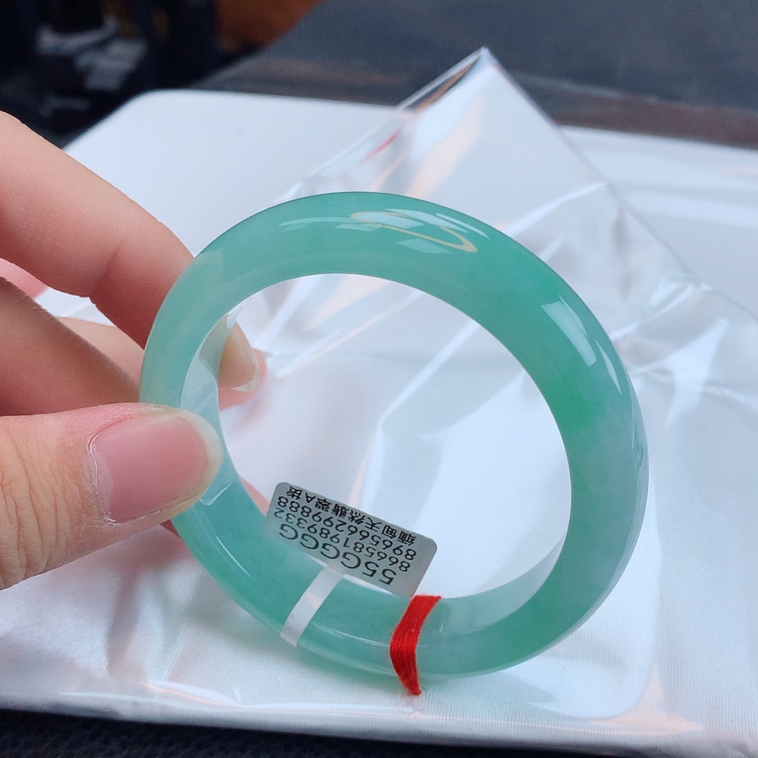 翡翠手镯未镶嵌天然缅甸翡翠A货手镯