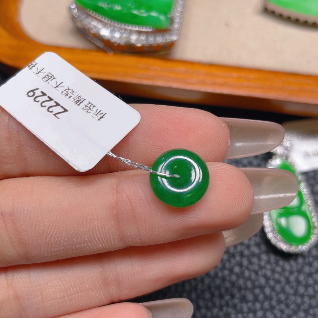 【闪购商品】翡翠银S925镶嵌吊坠(不含链)翡翠