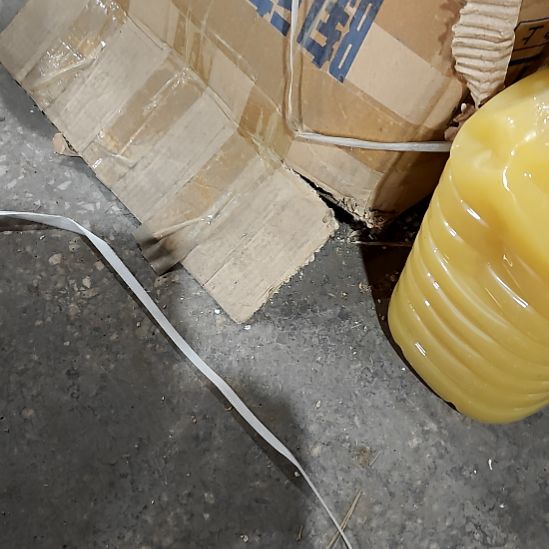 走***停摆件盘子碗茶壶啥都有