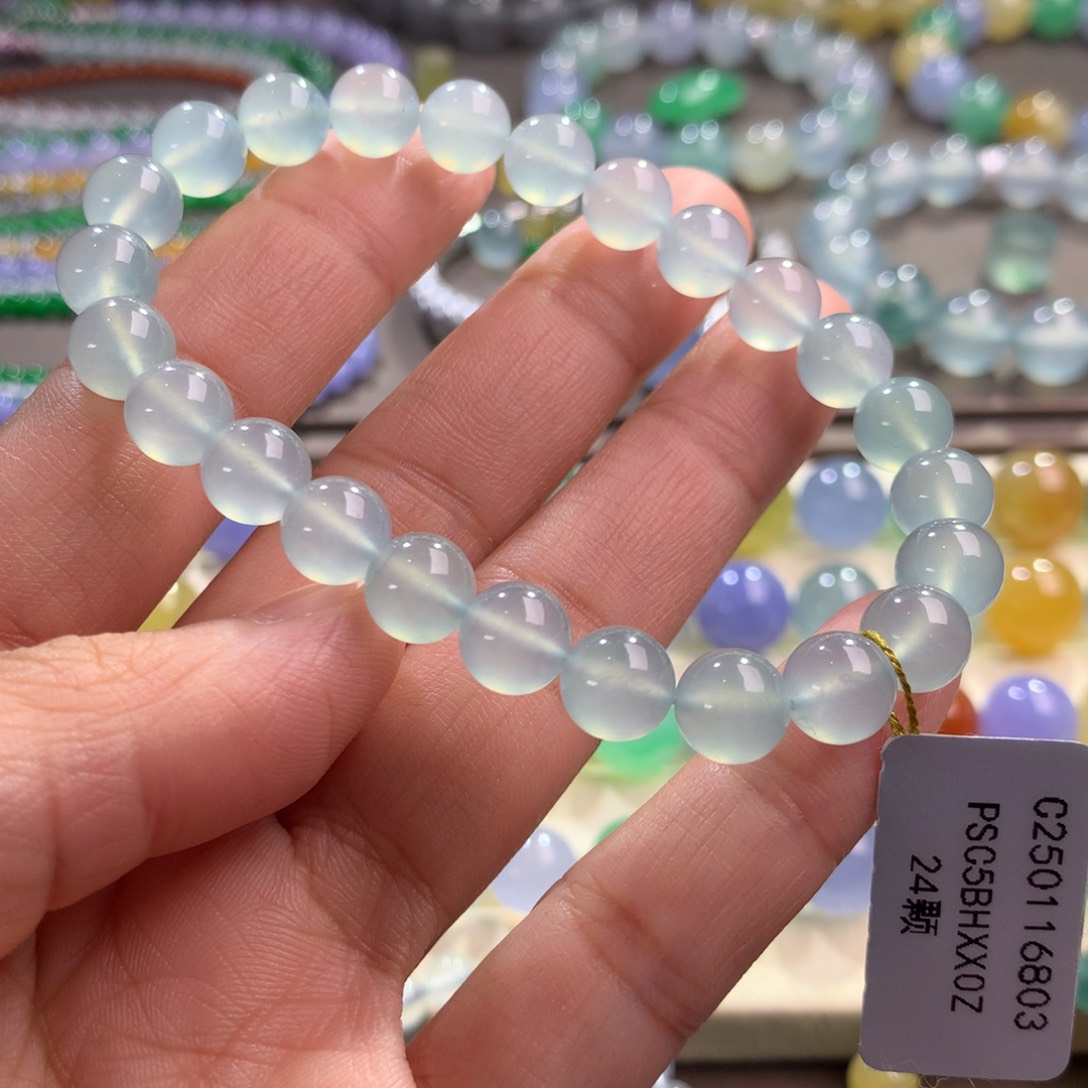 翡翠手链未镶嵌卡8