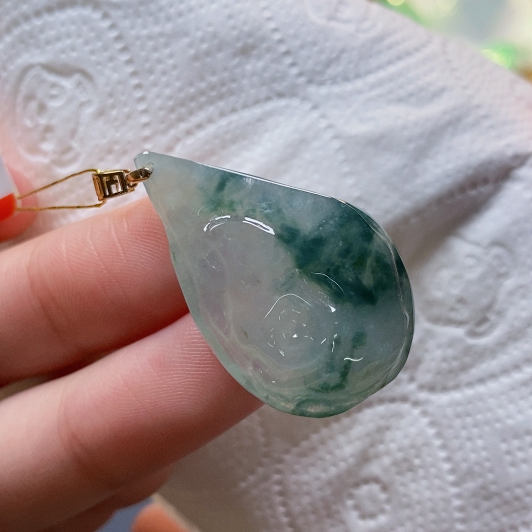 【闪购商品】翡翠吊坠(不含链)未镶嵌38