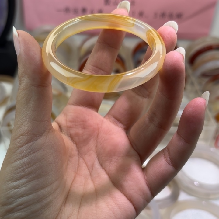 玛瑙/玉髓未镶嵌手镯