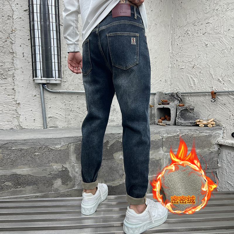 2025冬季新款加绒加厚牛仔长裤简时尚宽松百搭男士修身直筒裤