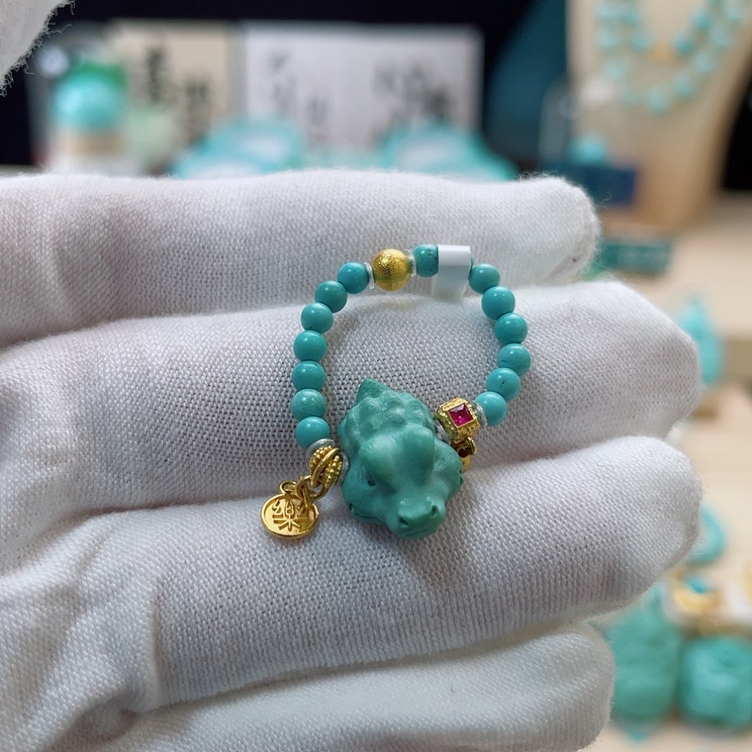 绿松石珠宝奇石未镶嵌