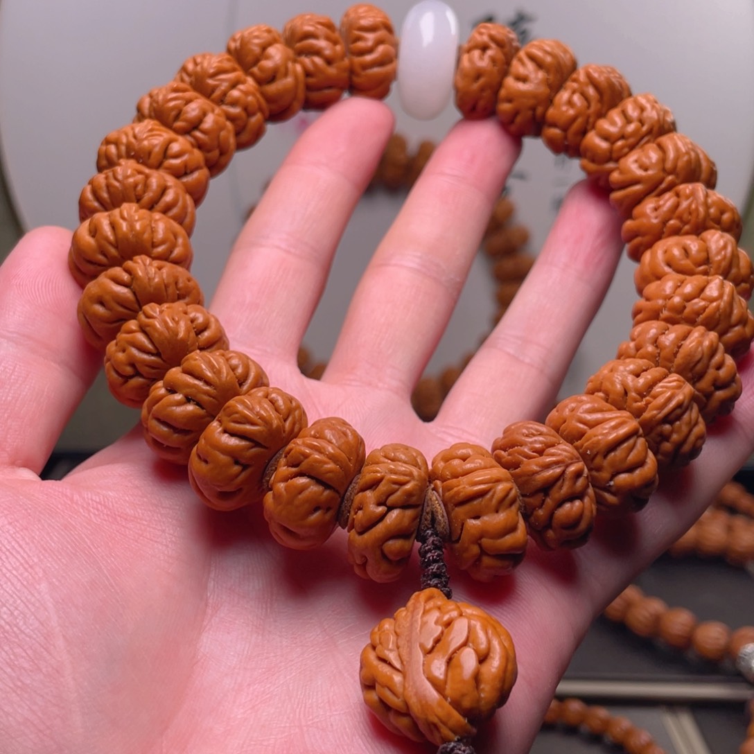 呀***)桃核手串22白玉龙手持