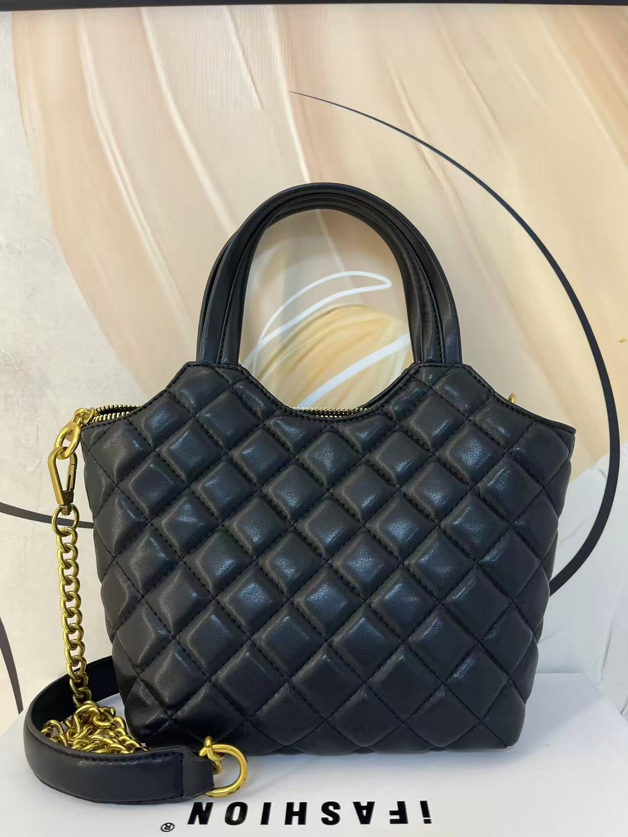 HM443    P25新款手提单肩斜挎包-1