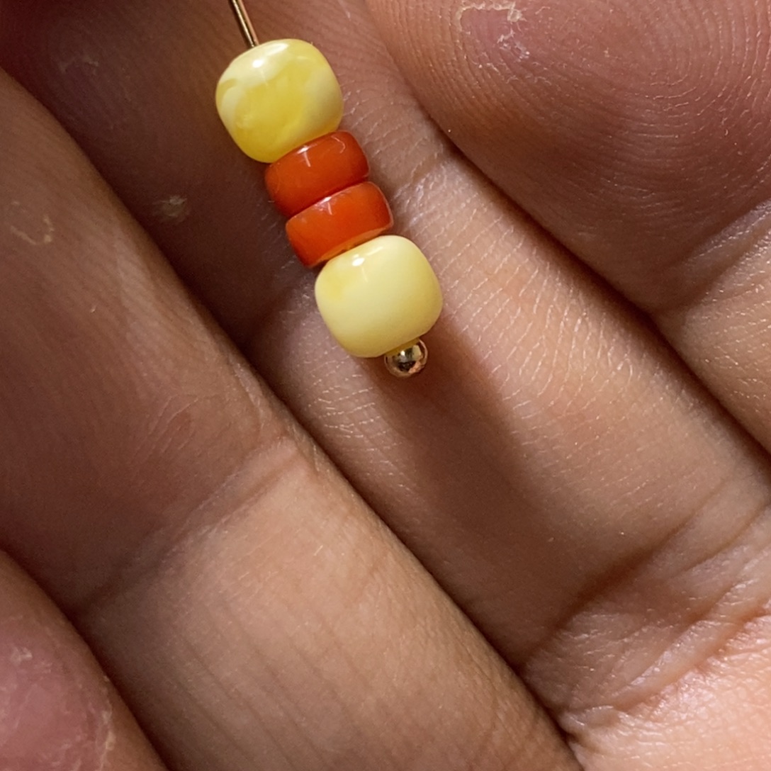 蜜蜡未镶嵌裸石配饰