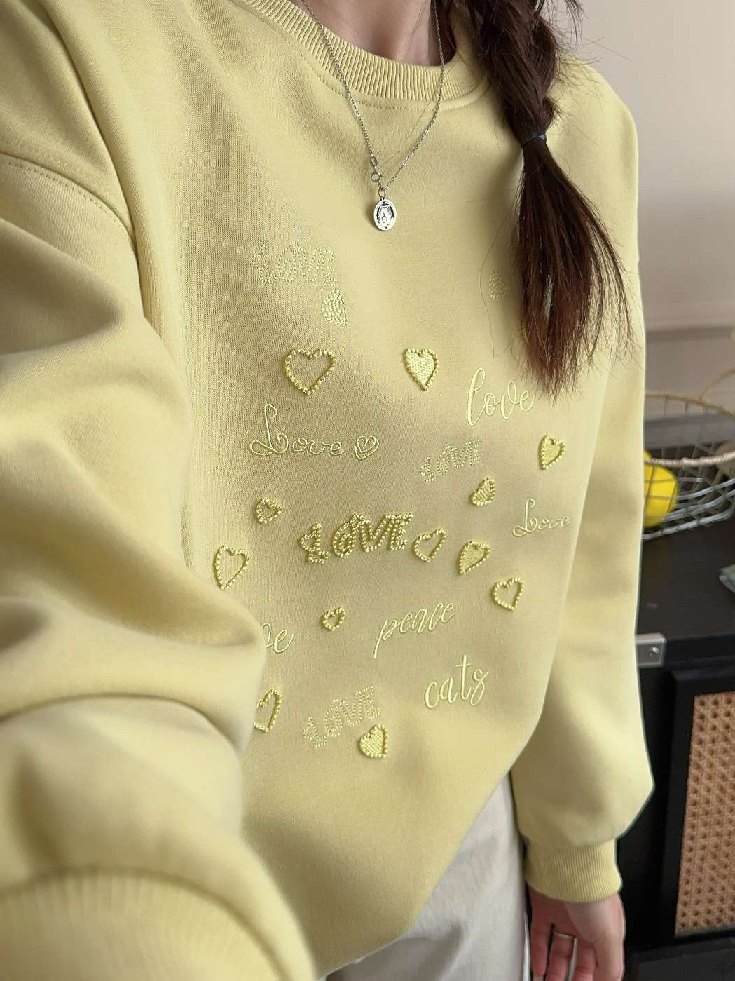 刺绣薄款卫衣不褪色重工宽松女字母时尚