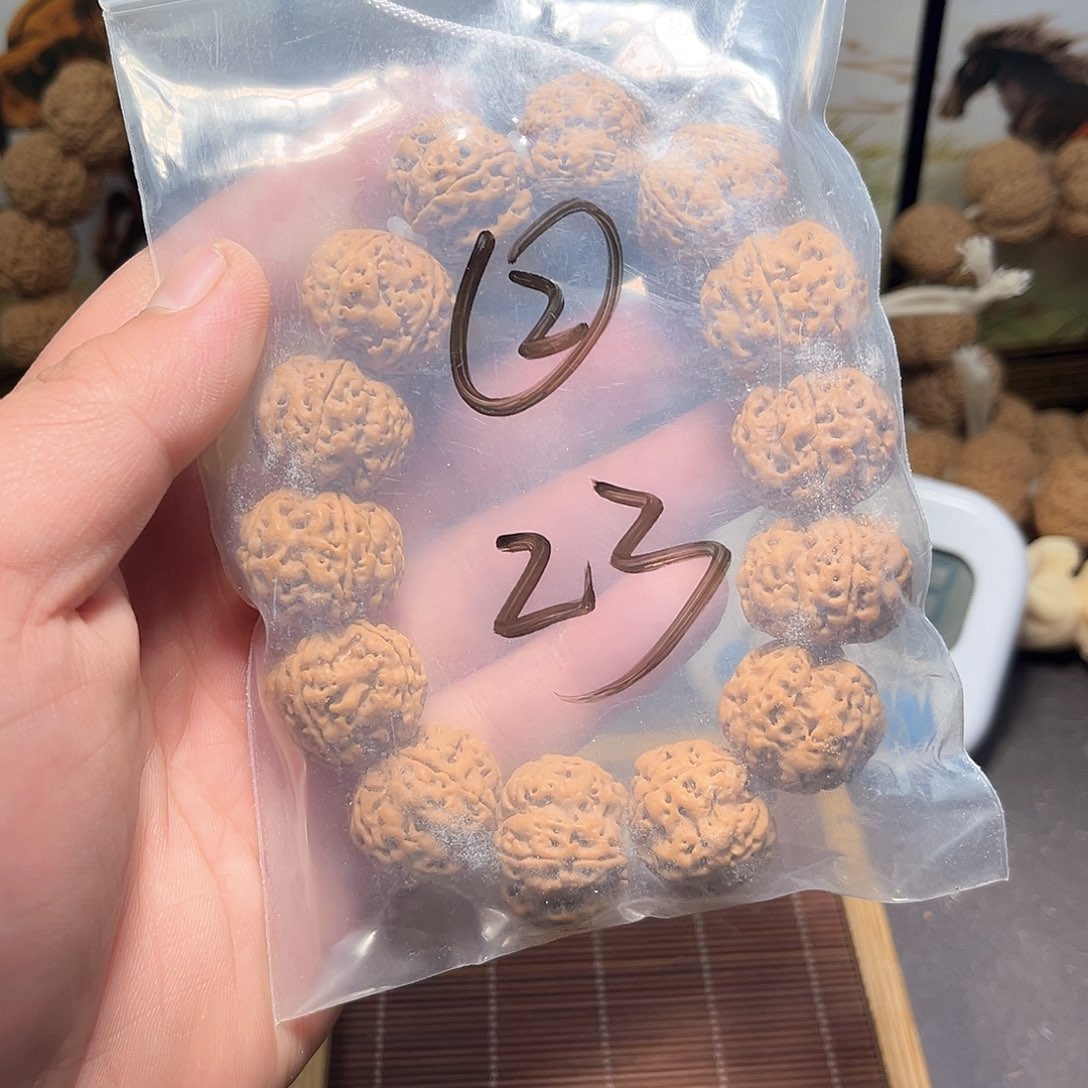 金刚菩提吊坠W****iAaaaaa2