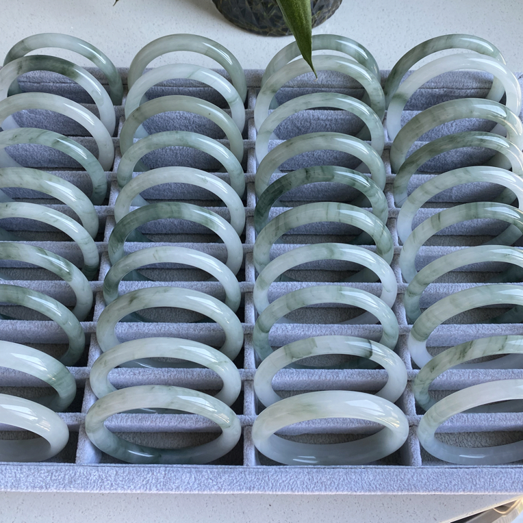 （正装优品）新疆天然天山翠雪翠玉手镯（多样性发货拍一发一）