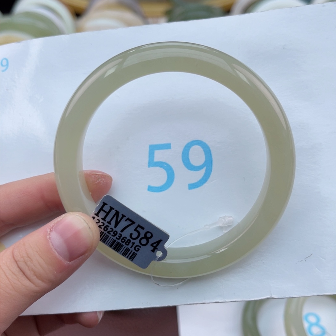 和田玉手镯未镶嵌花***•