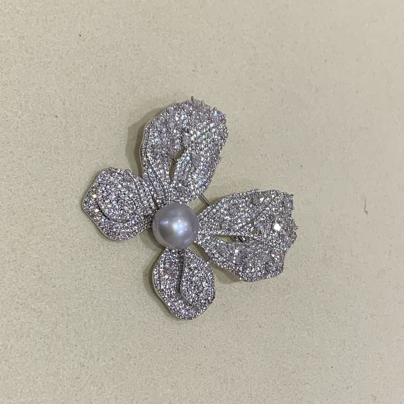 合金胸针 真珠胸针
