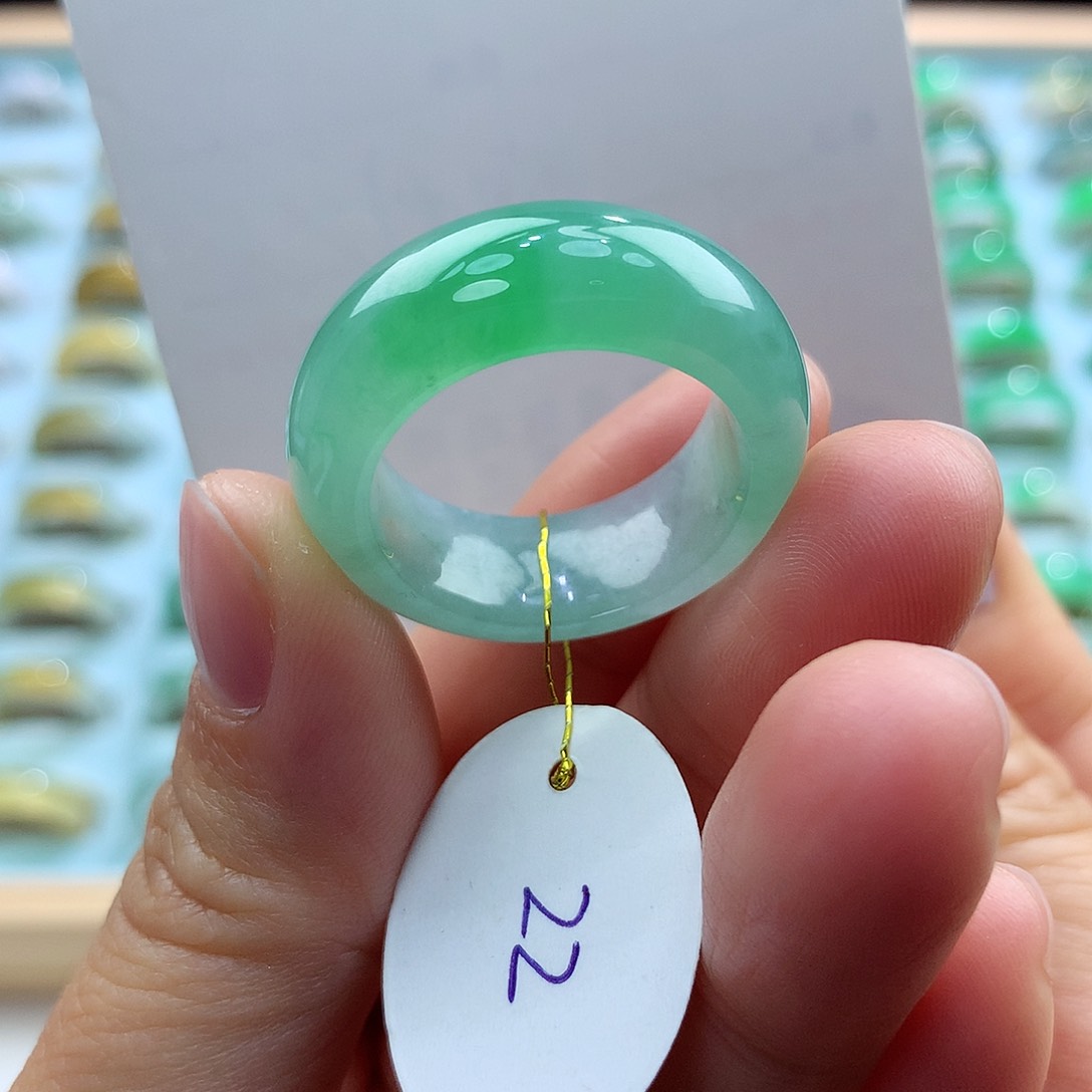 翡翠戒指未镶嵌楠***22圈