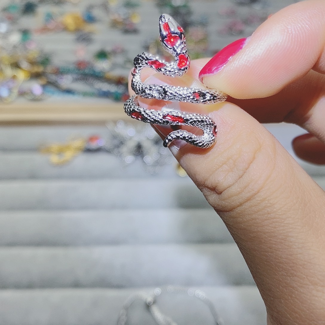 【闪购商品】托帕石耳饰银S925镶嵌