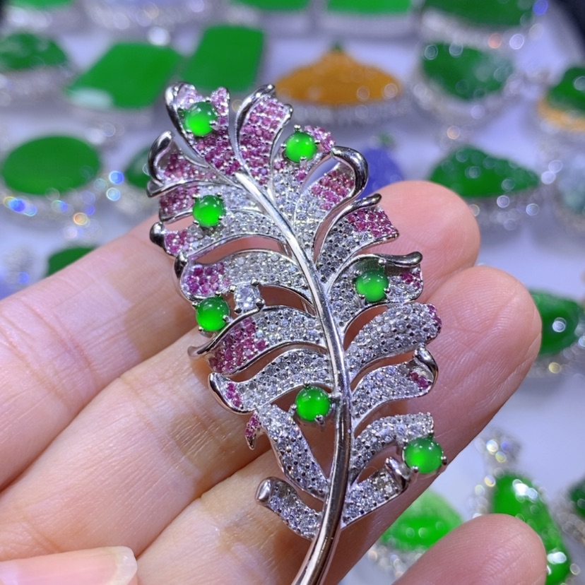 【闪购商品】翡翠挂件银S925镶嵌天然翡翠