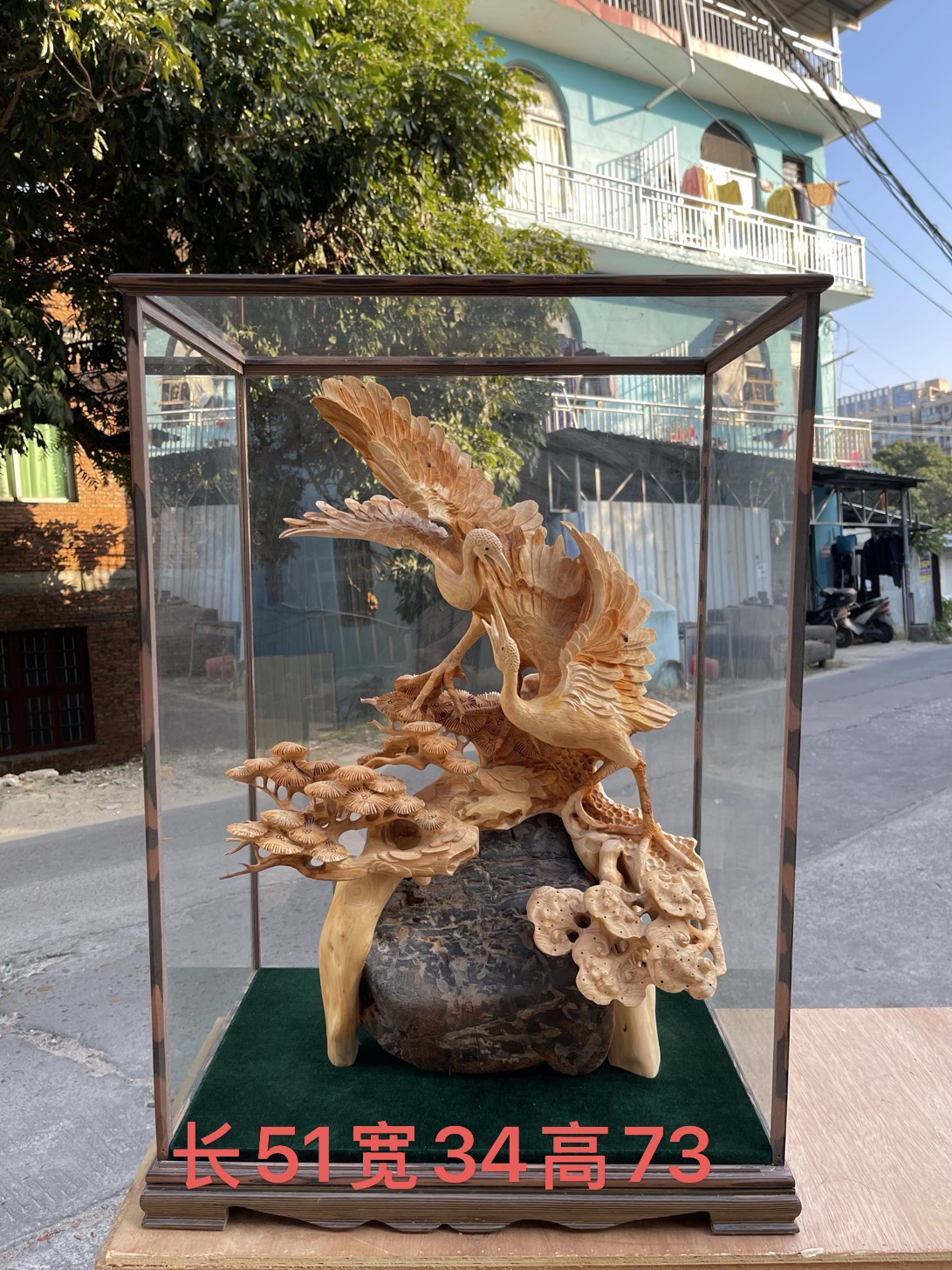 崖柏手工雕刻工艺品