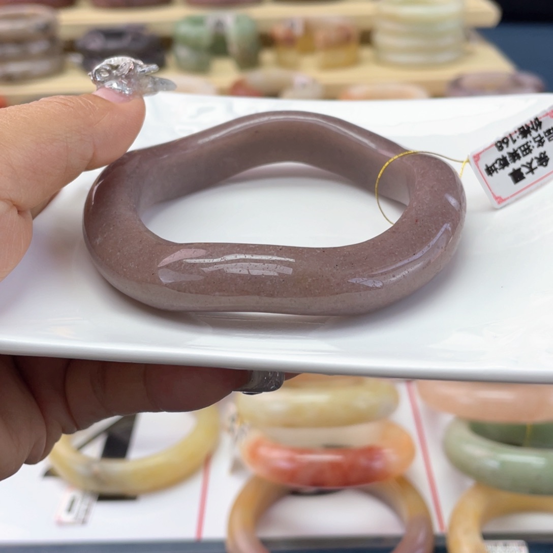 ～***～石英岩玉手镯未镶嵌