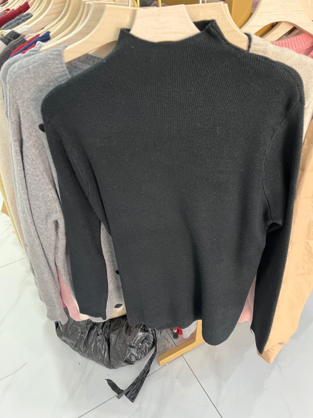 和尚哥推荐女士打底毛衣